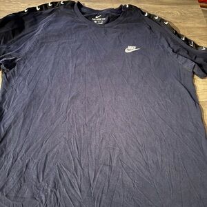 Nike Men’s T-shirt Navy Size XL